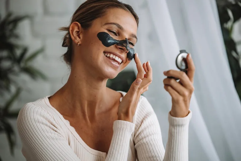 눈썹 탈색 후 피부 벗겨짐 방지 크림