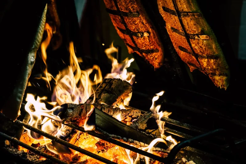 눈썹 탈색 후 화상 자국 없애는 법
