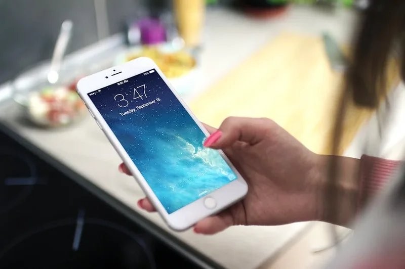 아이폰 자동 잠금 시간 조절하기